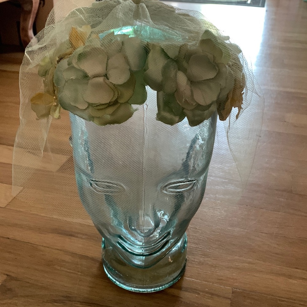 Vintage veil hat